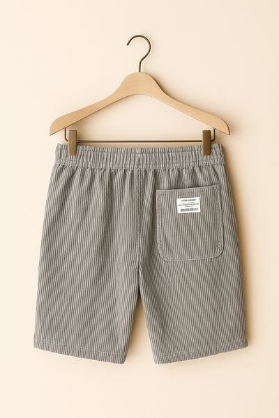 Scandia Mode™ | Elegante fløyels shorts